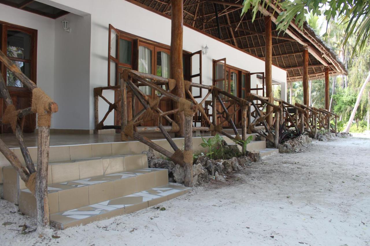 מאטמווה Panga Chumvi Beach Resort מראה חיצוני תמונה